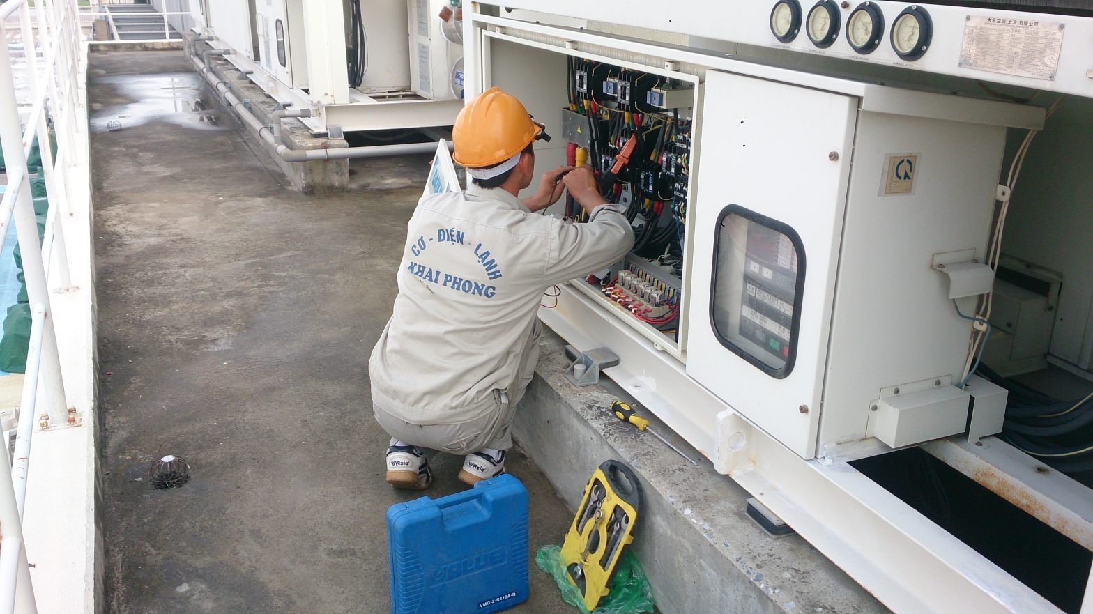 Sửa chữa FCU tại Bắc Giang