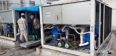 sửa chữa bơm nước cho chiller tại Hưng Yên