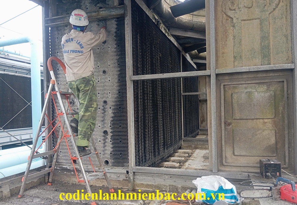 Thay thế tấm tản nhiệt tại Quảng Ninh